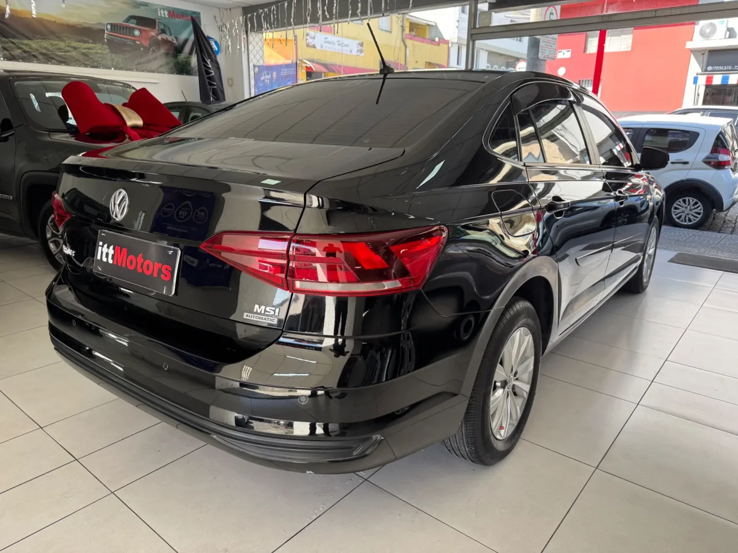 VW - VolksWagen VIRTUS 1.6 MSI Flex 16V 4p Aut. Flex — foto 6 de 9