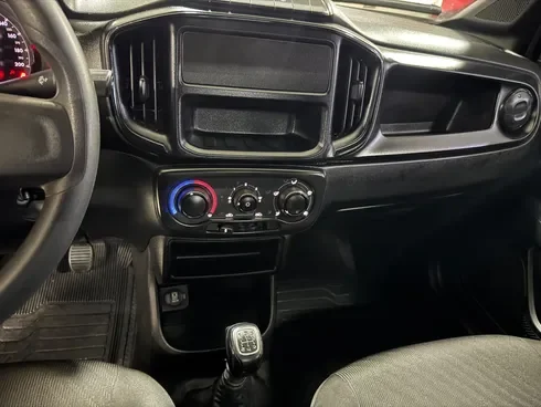 Fiat Strada Endurance 1.4 Flex 8V CS Plus Flex — foto 7 de 9