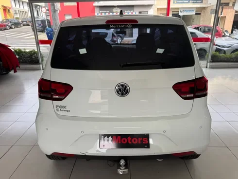 VW - VolksWagen Fox Connect 1.6 Flex 8V 5p Flex — foto 7 de 10