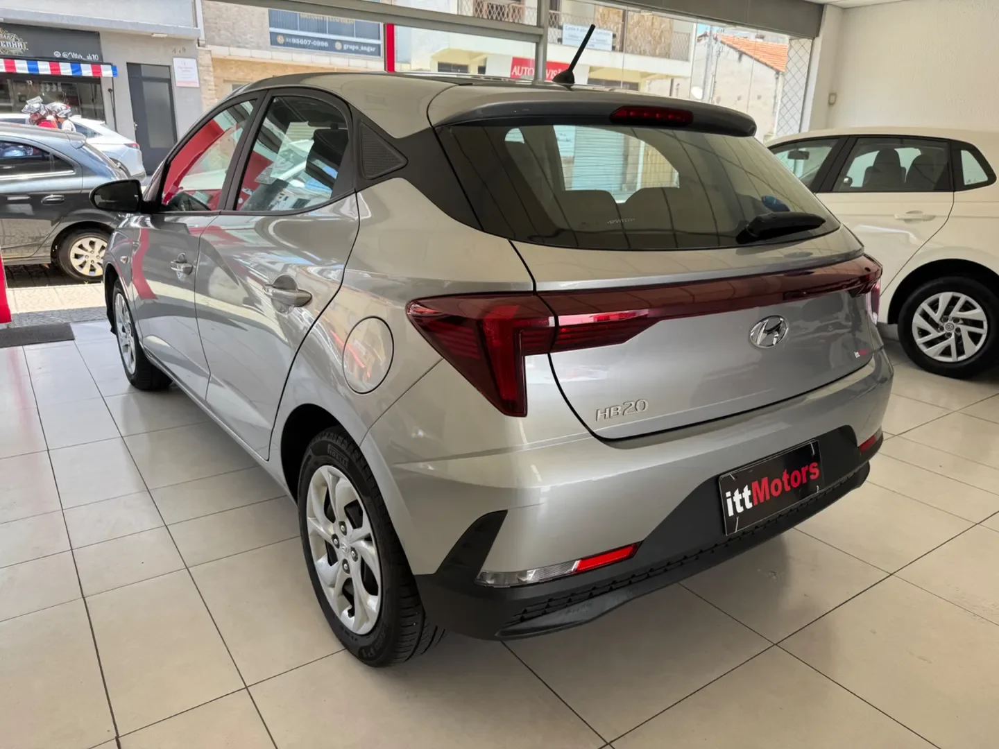 Hyundai HB20 Sense Plus 1.0 Flex 12V Mec. Flex — foto 7 de 9