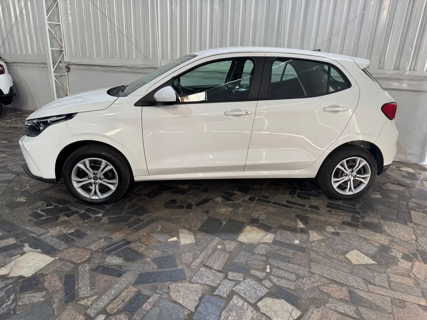 Fiat ARGO DRIVE 1.0 6V Flex — foto 3 de 9
