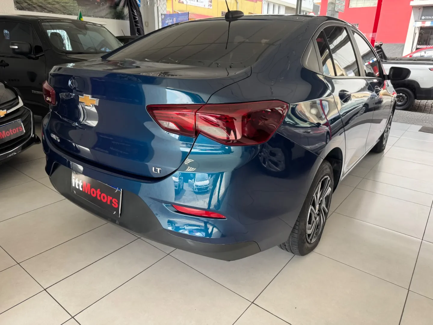 GM - Chevrolet ONIX SEDAN Plus LT 1.0 12V Flex 4p Mec. Flex — foto 7 de 9