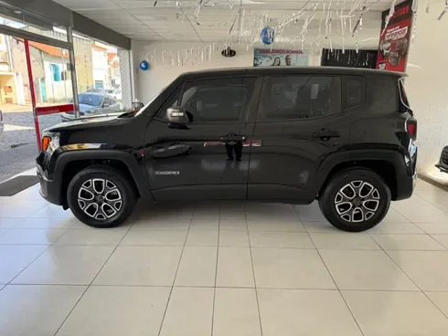 Jeep Renegade Sport 1.8 4x2 Flex 16V Mec. Flex — foto 4 de 10