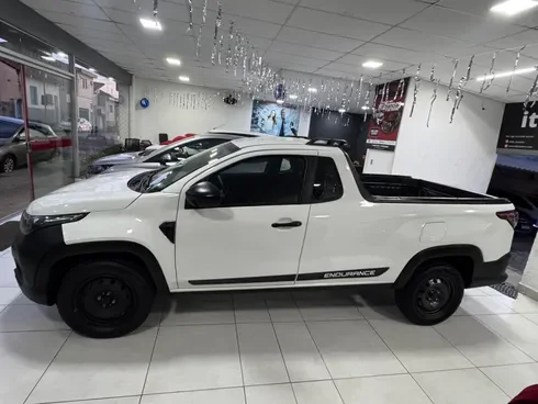 Fiat Strada Endurance 1.4 Flex 8V CS Plus Flex — foto 4 de 9